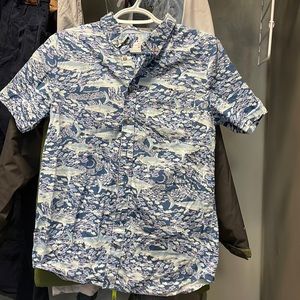 Vineyard Vines Boys shark button up shirt